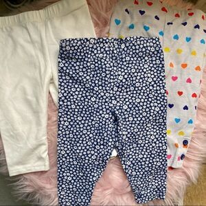 Bundle (6) Baby Girl 6 Month Leggings, (1) Shorts, & (1) Bummie